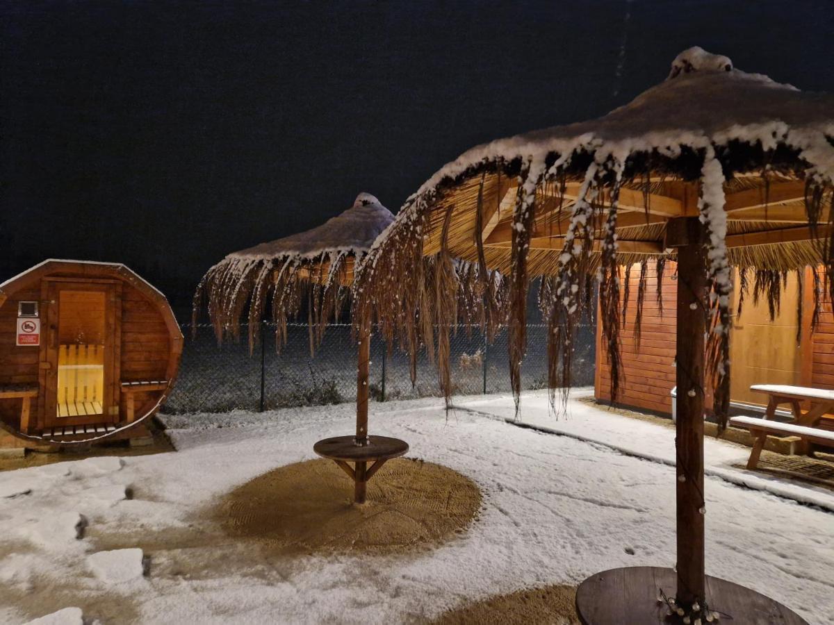 Z Teznia Solankowa, Sauna, Kominkiem Led I Sniadaniem Nad Jeziorem Zywieckim